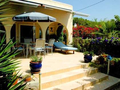 Sonnige Terrasse