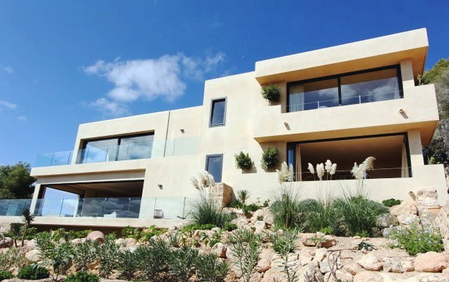 Villa in Cap Martinet zum Kauf